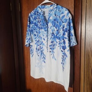 Brand New! Women's Blouse 3XL.